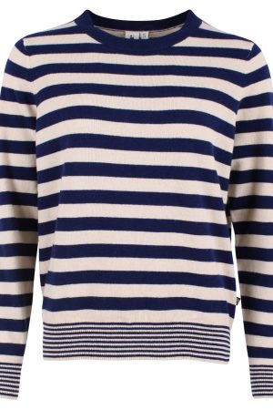 Danefæ Sweater Deep Blue Beige Daneletter Deep blue Merino uld Sweater er den perfekte valg til din efterårs- og vintergarderobe. Den fine stribet sweater er i 100% merinould, der giver dig både komfortabelt og smart look på de kolde dage. Sweateren har horisontale striber i blå og lys beige. Sweateren har rund hals, hvilket giver et elegant udtryk og let at style med et par jeans eller nederdel.
